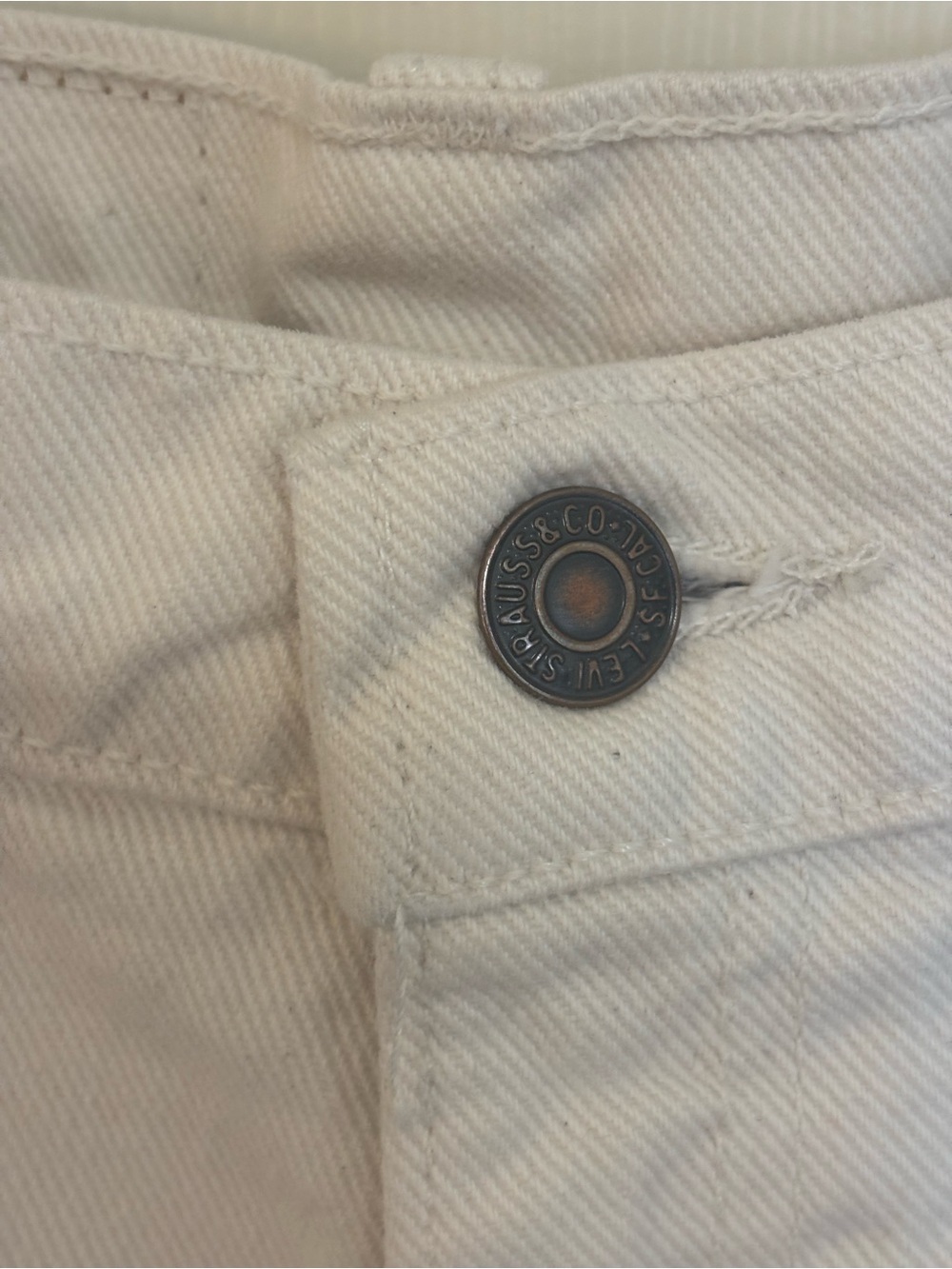 Levi's 550 shorts Off White Denim Cutoff Shorts Relaxed Fit High Rise Size 5 - Picture 7 of 10